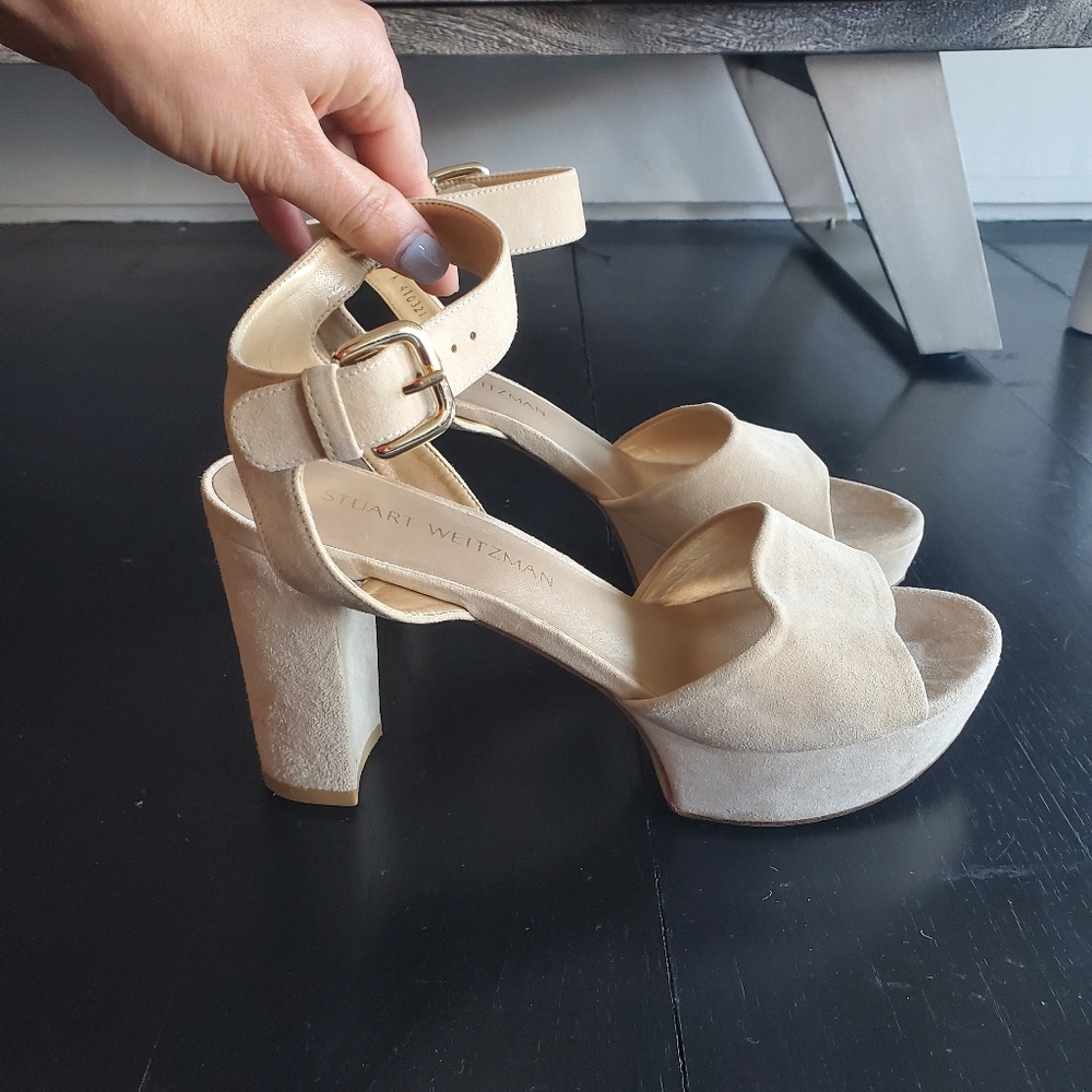 Stuart Weitzman Platform - Tan colored